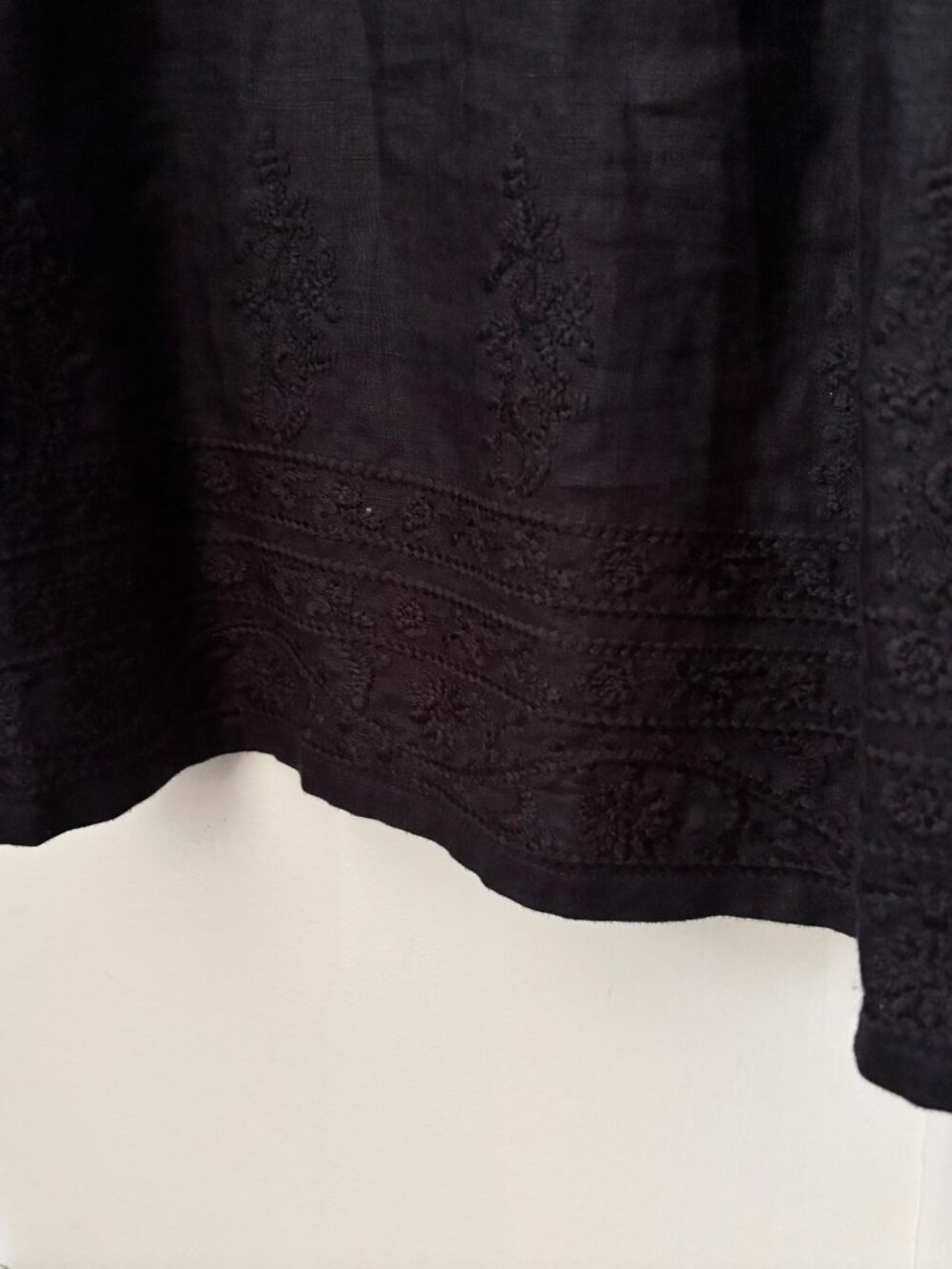 J Jill Linen Pintuck Bodice Embroidered Midi Dress - Picture 5 of 7